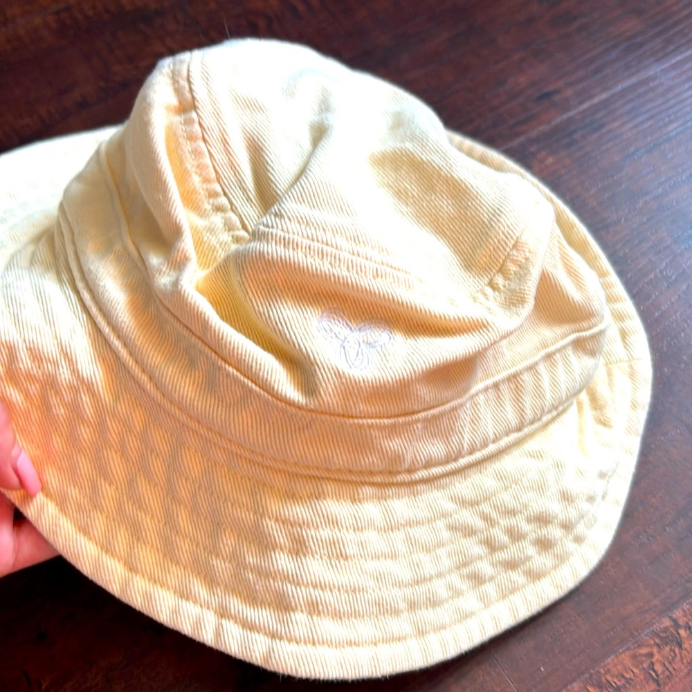 TNA hat.